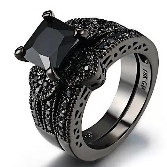 Jewelry - NEW BLACK SAPPHIRE  2 PIECE HEART BLACK DIAMOND RING